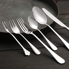 Load image into Gallery viewer, 24Pcs Stainless Steel Flatware Set Color Silver