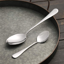 Load image into Gallery viewer, 24Pcs Stainless Steel Flatware Set Color Silver